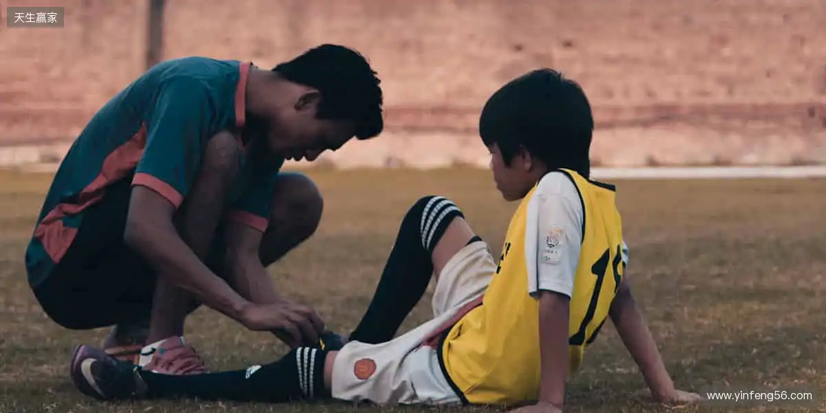 定制你的主队战袍,让支持更有态度!👕❤️